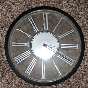 Wall clock 